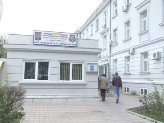 Cercetată de poliţiştii antifraudă, pentru evaziune fiscală
